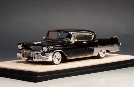 Cadillac Fleetwood Sixty Special - Black 1957 STM57203´1  1:43  GLM Stamp Models