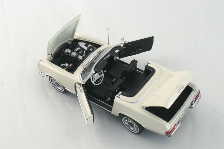 Mercedes Benz 230SL 1963 weiss 1:18 Norev