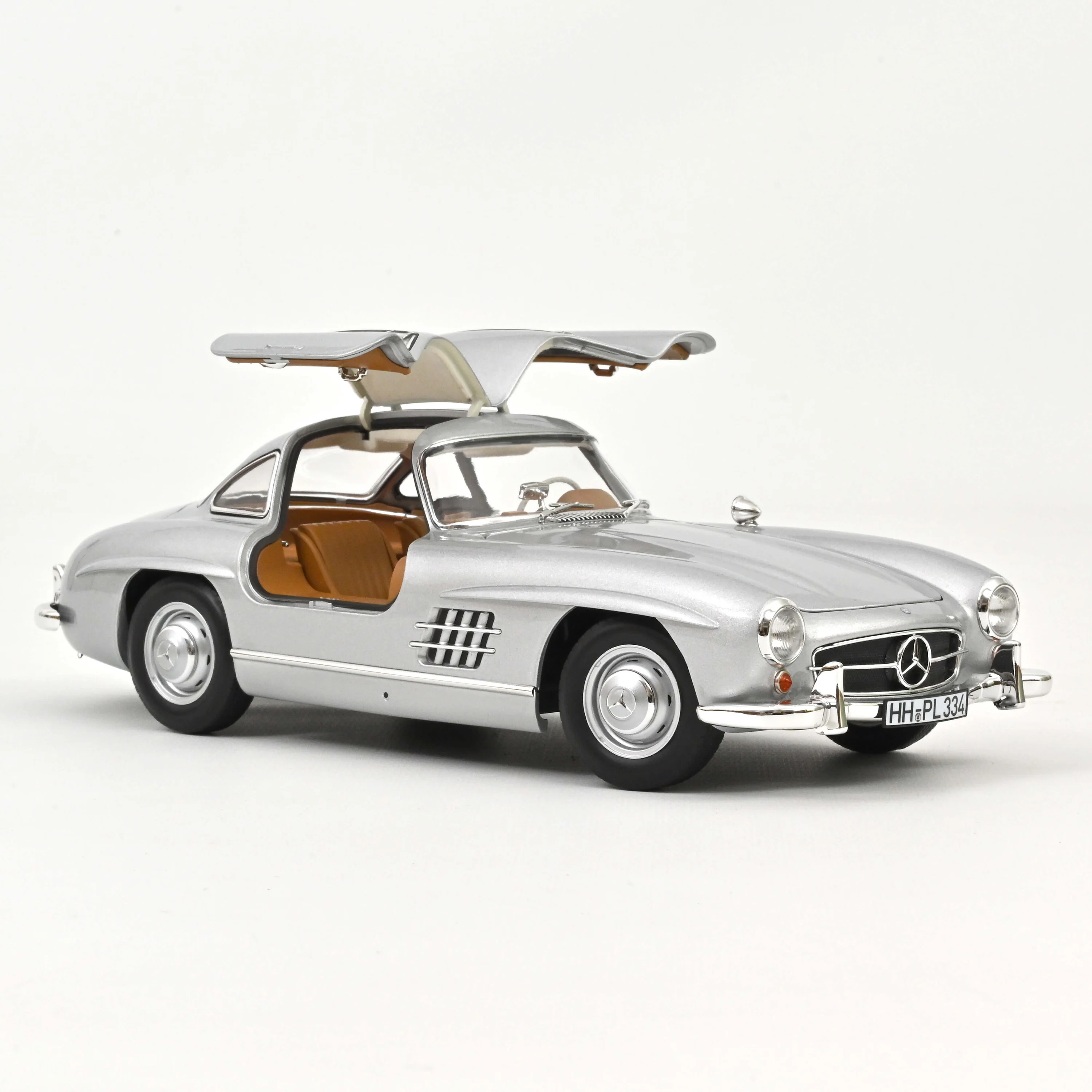 Mercedes Benz 300 SL 1954 Silber 1:18 Norev
