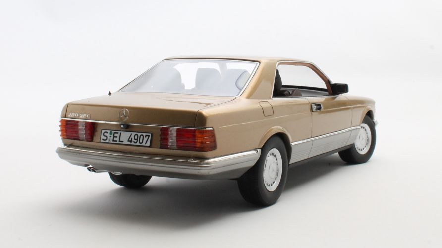 Mercedes-Benz 380SEC C126 gold met.1982  1:18 Cult Scale Models