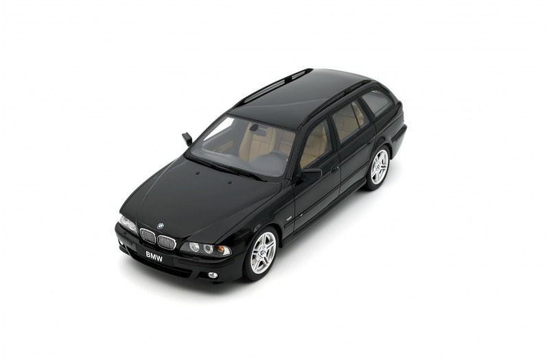 BMW E39 540 Touring M_pack 2021 Black OT1013 1:18 Otto Models 