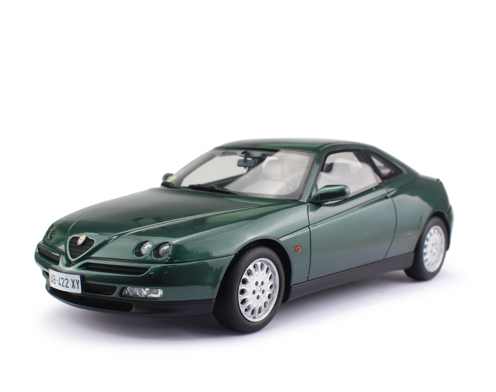 Alfa Romeo GTV 2.0 T-Spark 16 V Verde tropic.1995  LM192D  1:18 Laudoracing Model