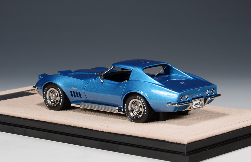 Chevrolet Corvette L88 Coupe Open Headlight/Closed Roof STM690002 1:43 Stamp Models GLM