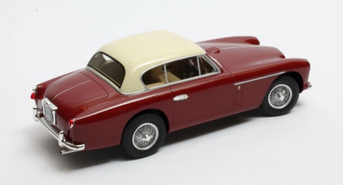 Aston Martin DB2-4 MKII FHC Notchbach red / beige 1:18 Cult Scale Models