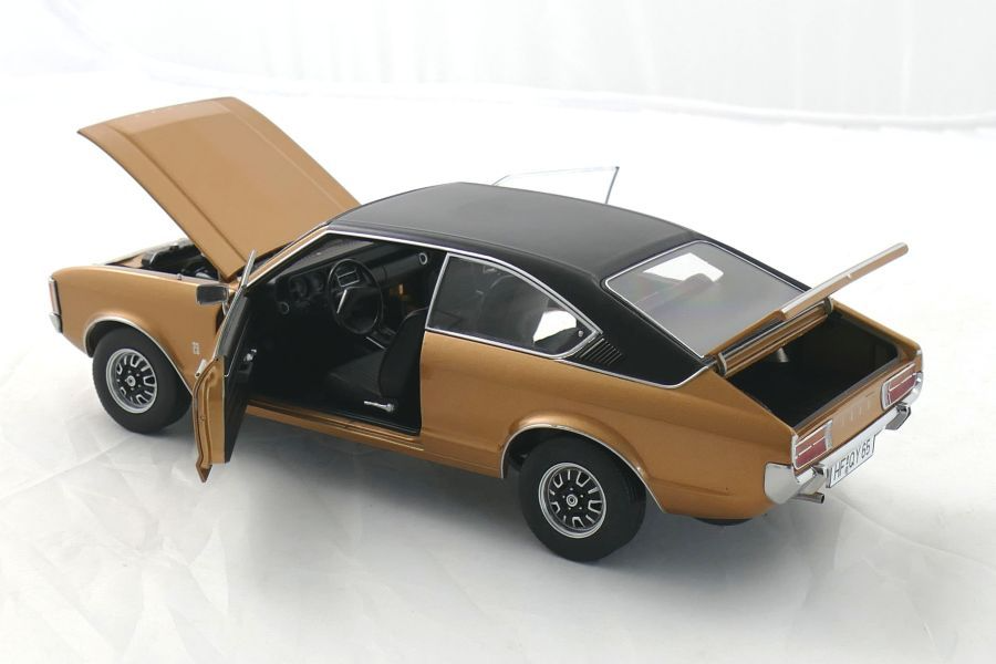 Ford Consul / Granada Coupé (2. Serie 1975) gold 1:18 Touring Modelcars