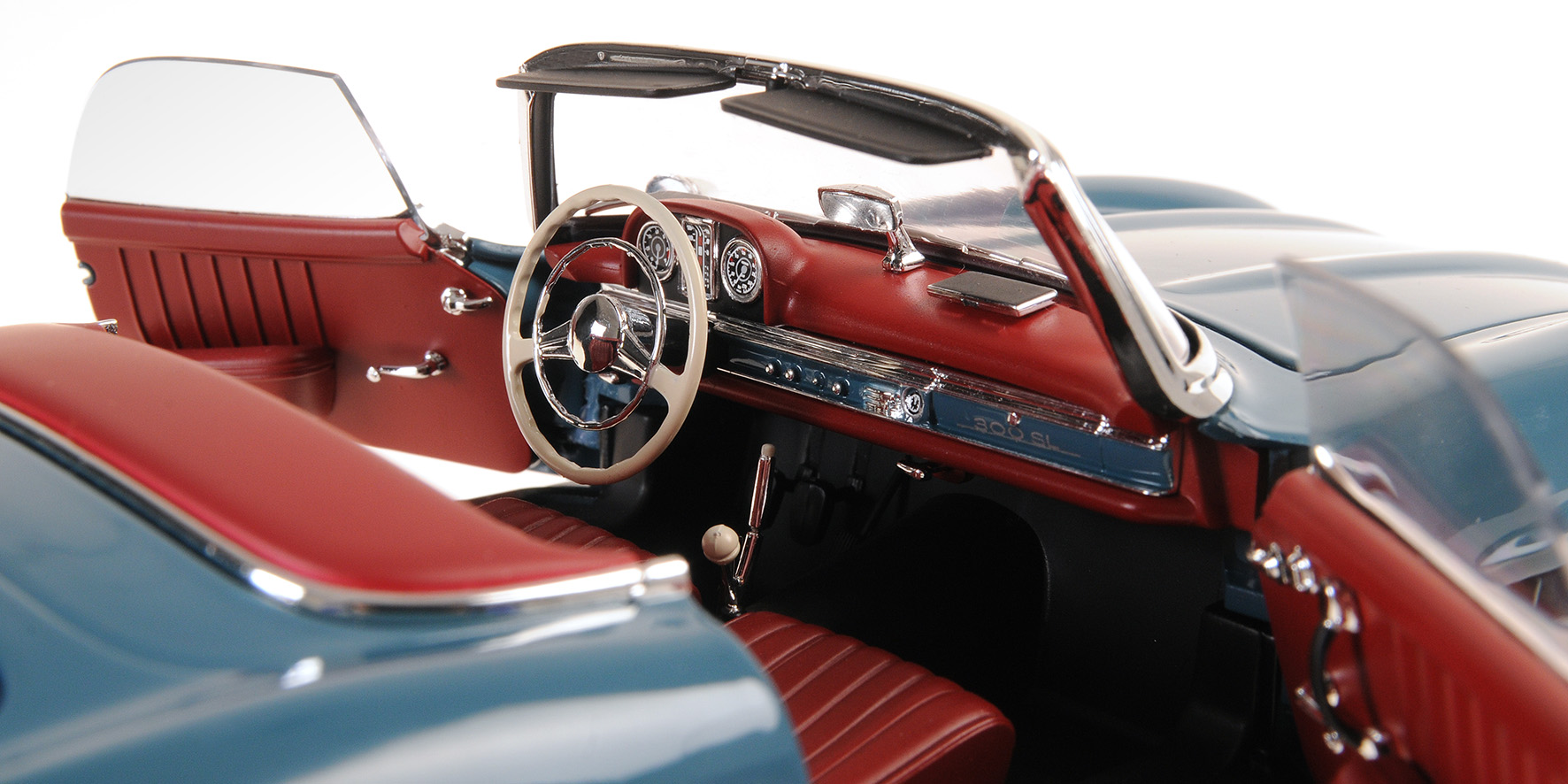 MERCEDES-BENZ 300 SL ROADSTER (W198) 1957 BLUE 1:18 Minichamps