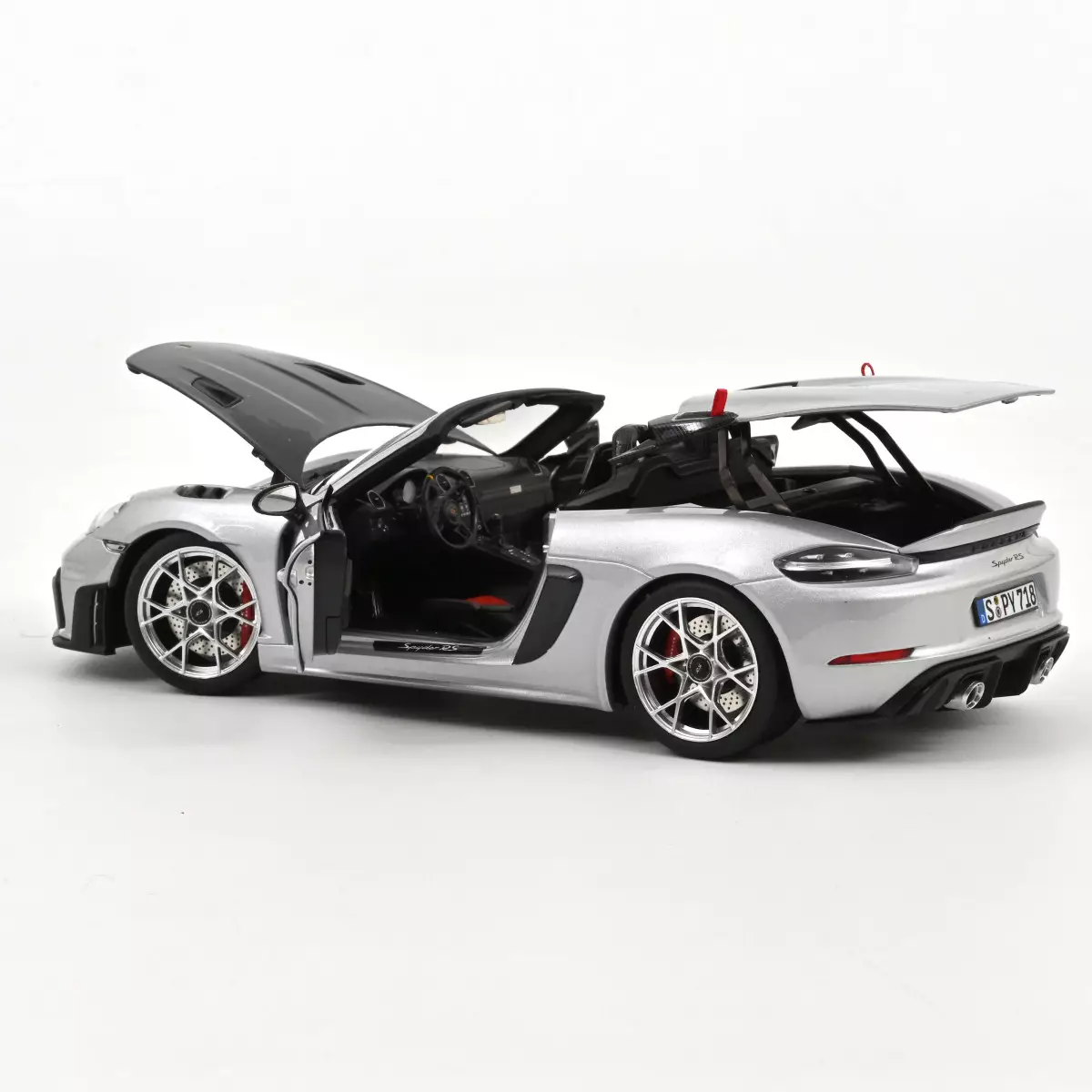 PORSCHE 718 SPYDER RS W/ WEISSACH PACK 2023 GT-SILVERMETALLIC 1:18 Norev