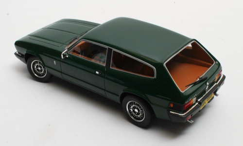 Reliant Scimitar SE6A green 1976 1:18 Cult Scale Models