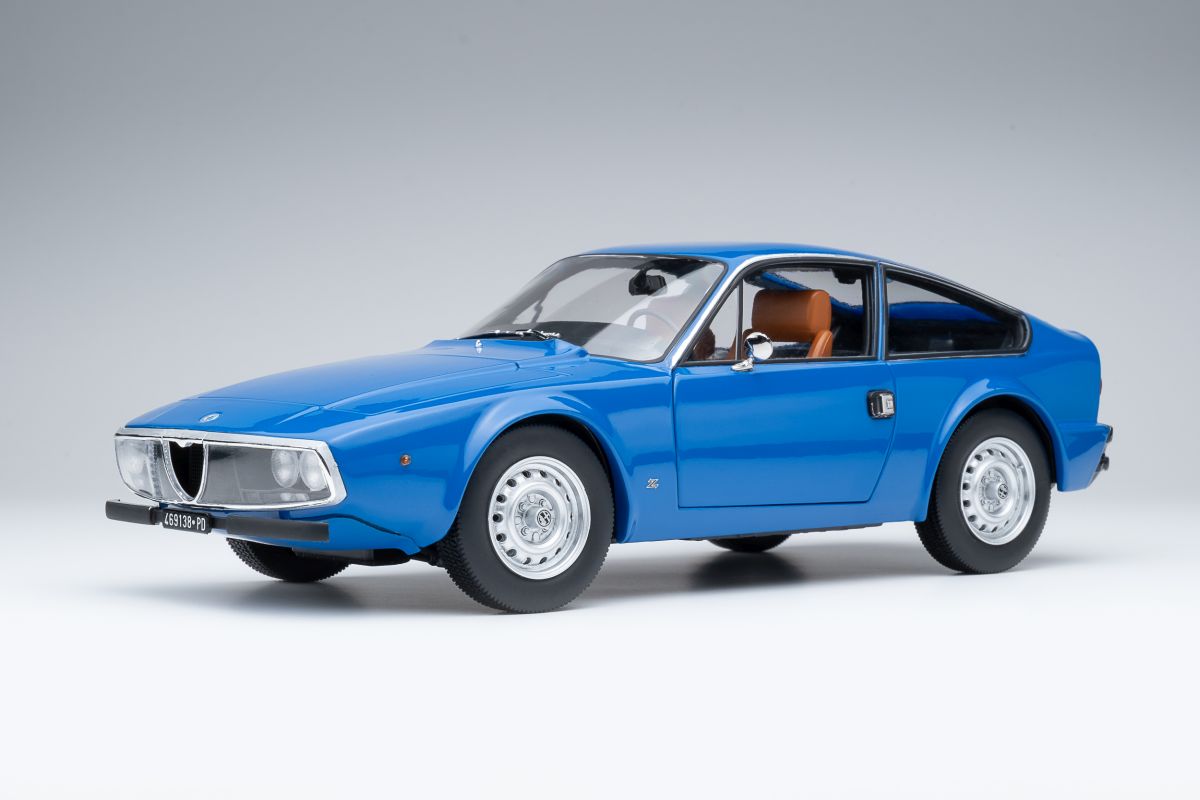 Alfa Romeo Junior Zagato 1969 - Blu Medio 1:18 Norev