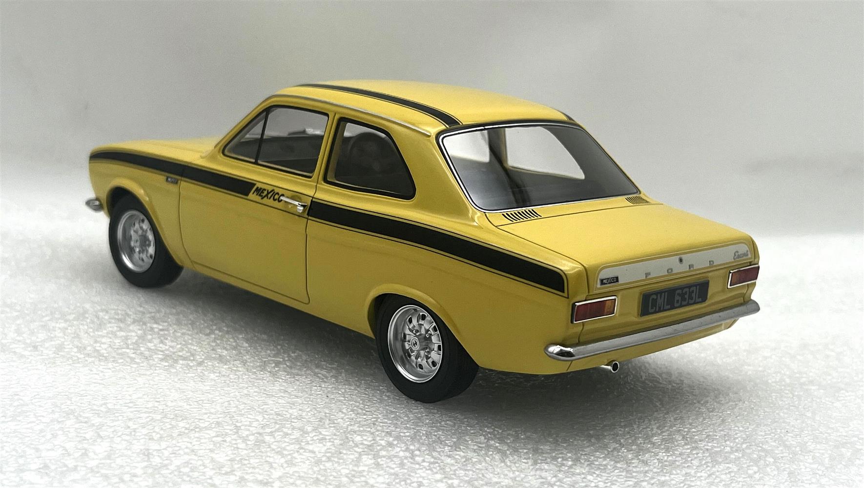 Ford Escort MKI Mexico yellow 1973 1:18 Cult Scale