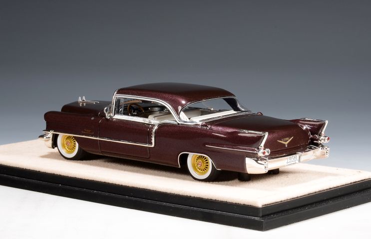 Cadillac Eldorado Seville - Chantilly Maroon Metallic 1956 STM56001  1:43  GLM Stamp Models