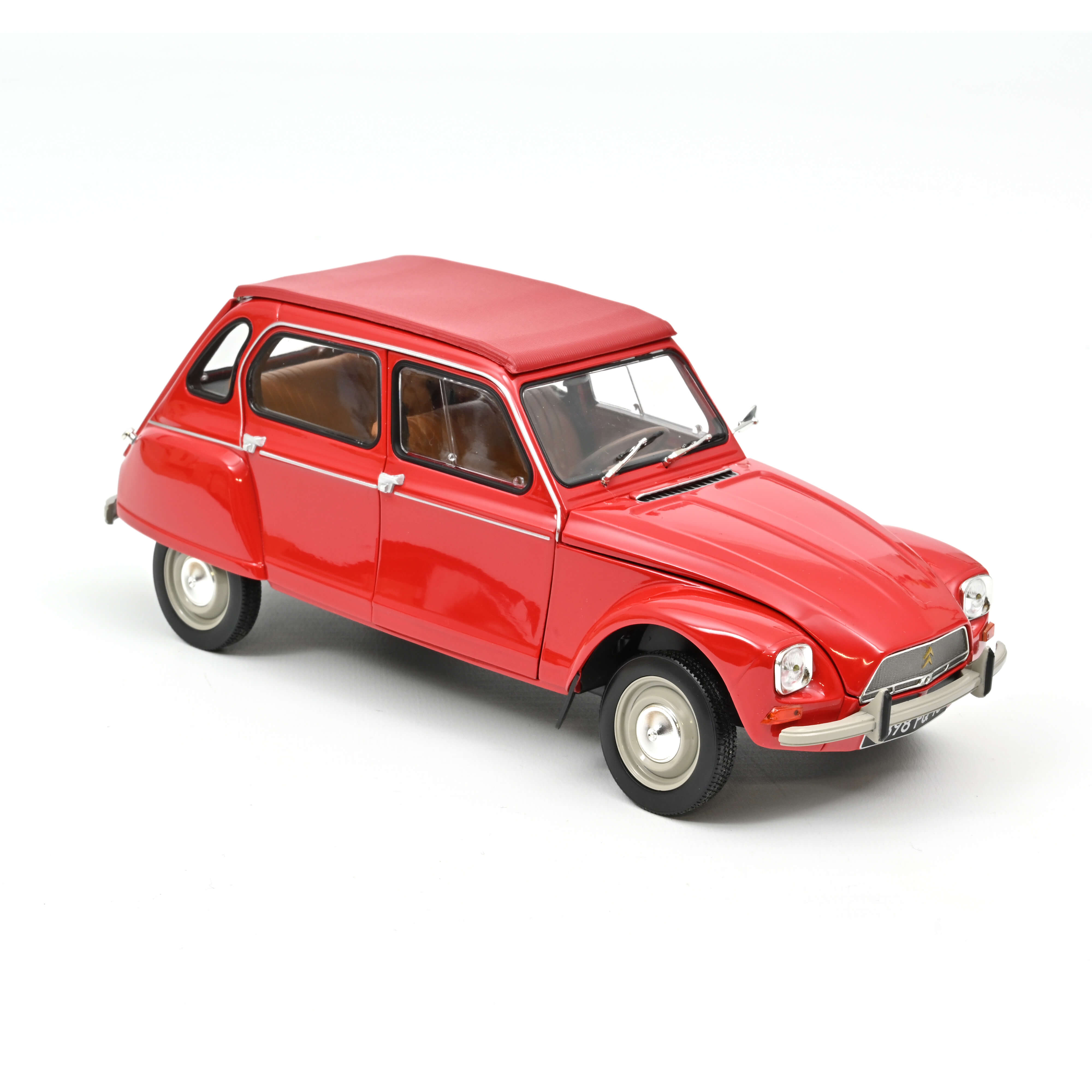 Citroen Dyane rio rot 181618 1:18 Norev 